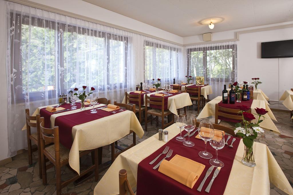 Hotel Al Lago Vogorno Экстерьер фото