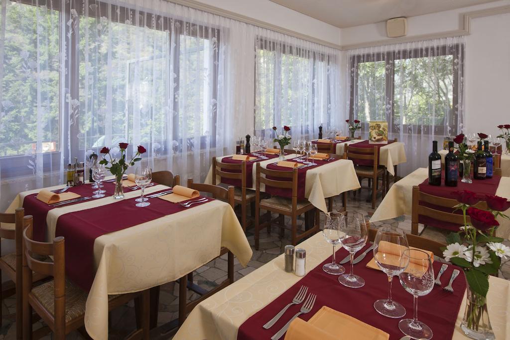 Hotel Al Lago Vogorno Экстерьер фото